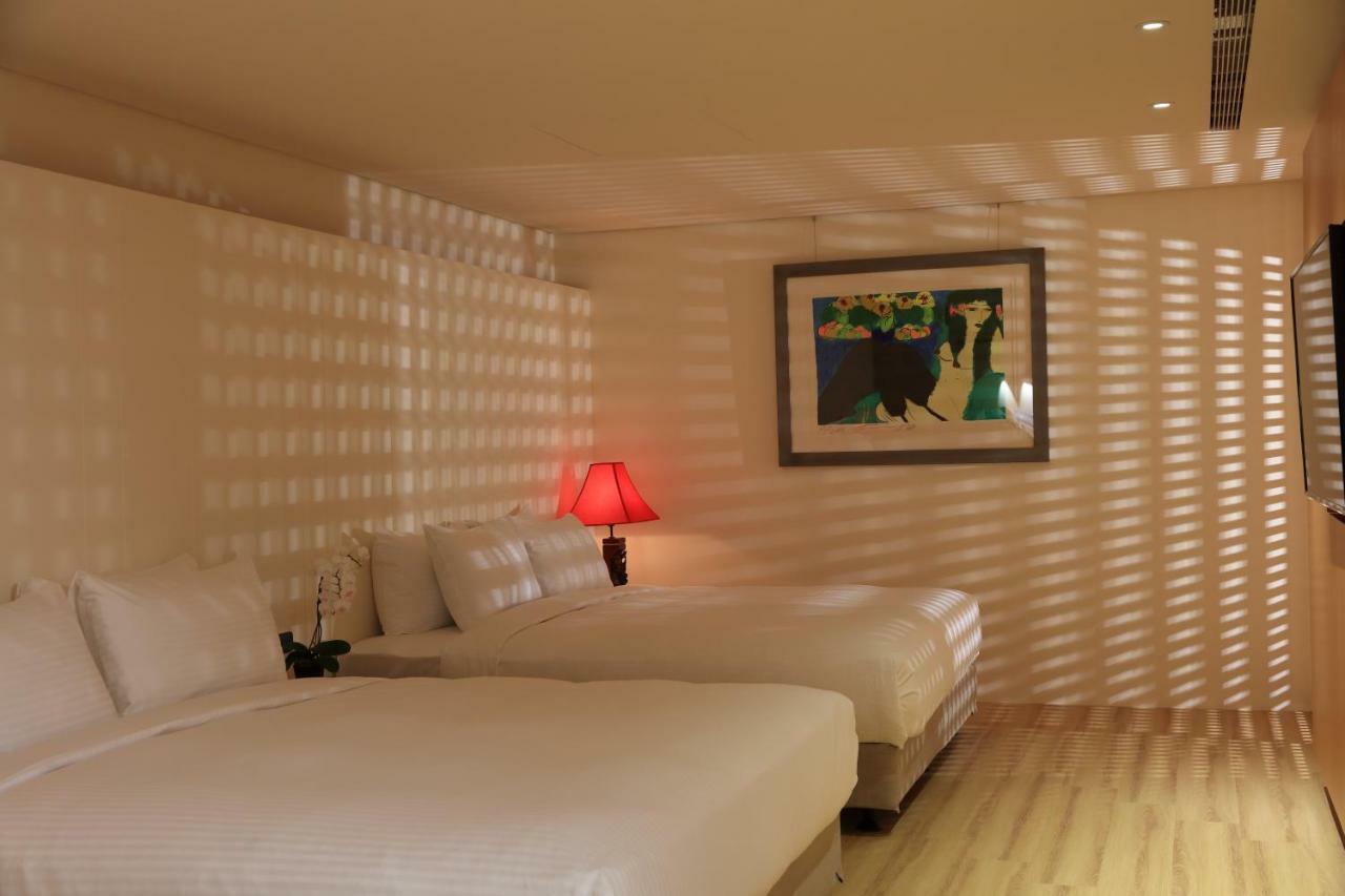 Water House Hotel Taipei Exterior photo